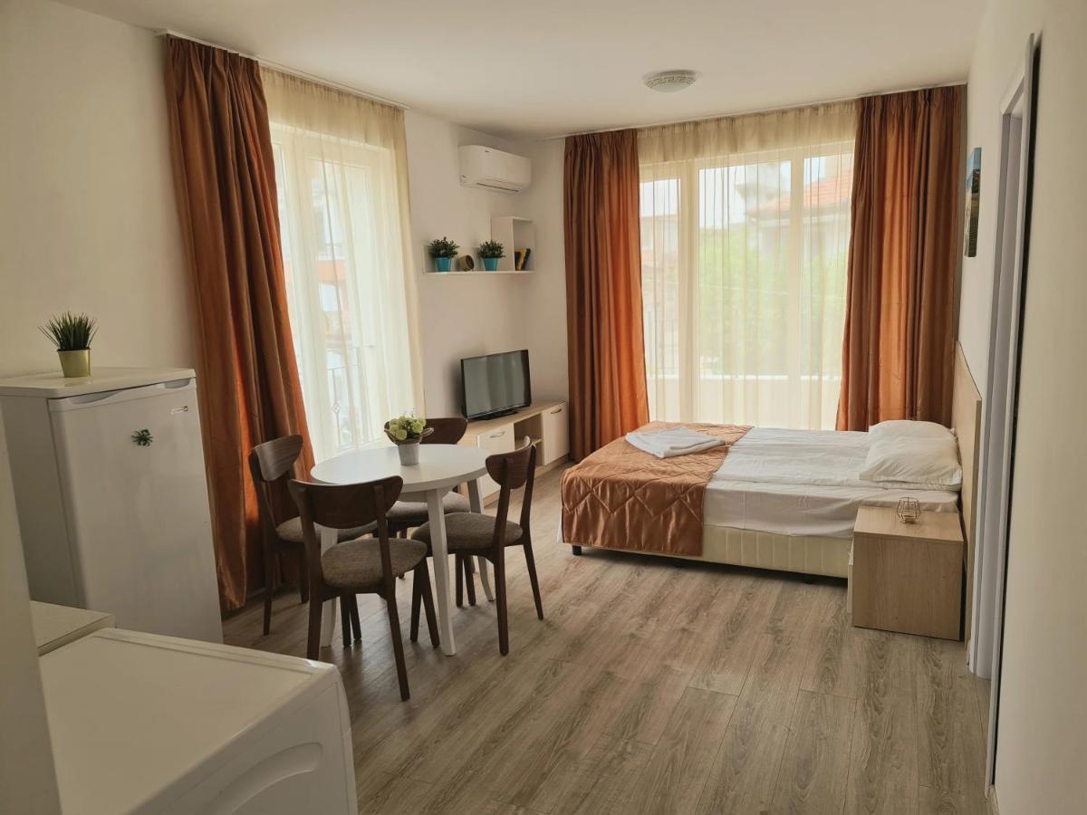 Mida Apartment Obzor Eksteriør bilde