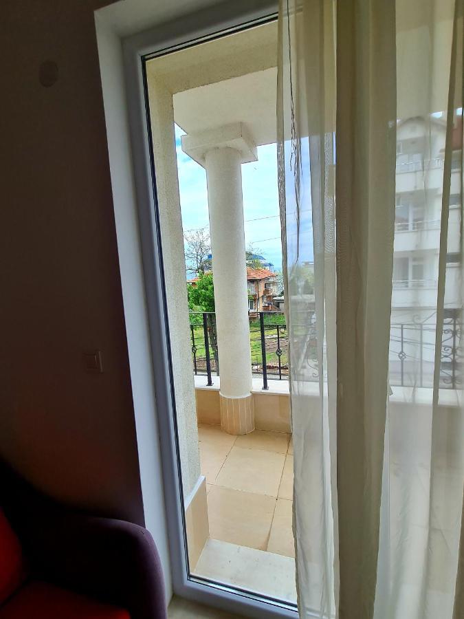 Mida Apartment Obzor Eksteriør bilde